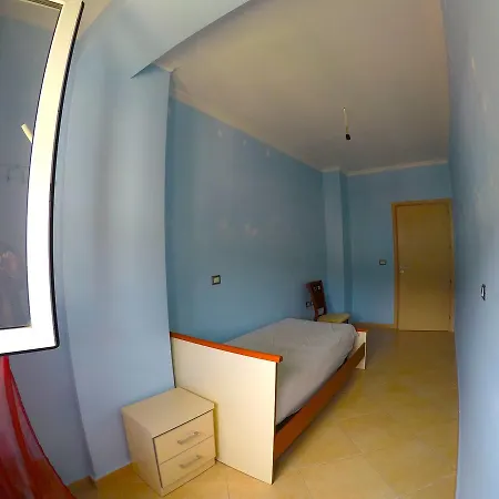 Apartament Tree Bedroom Lungo Mare - Wlora
